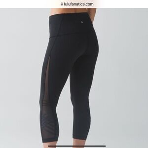 Lululemon Minimalist Crop